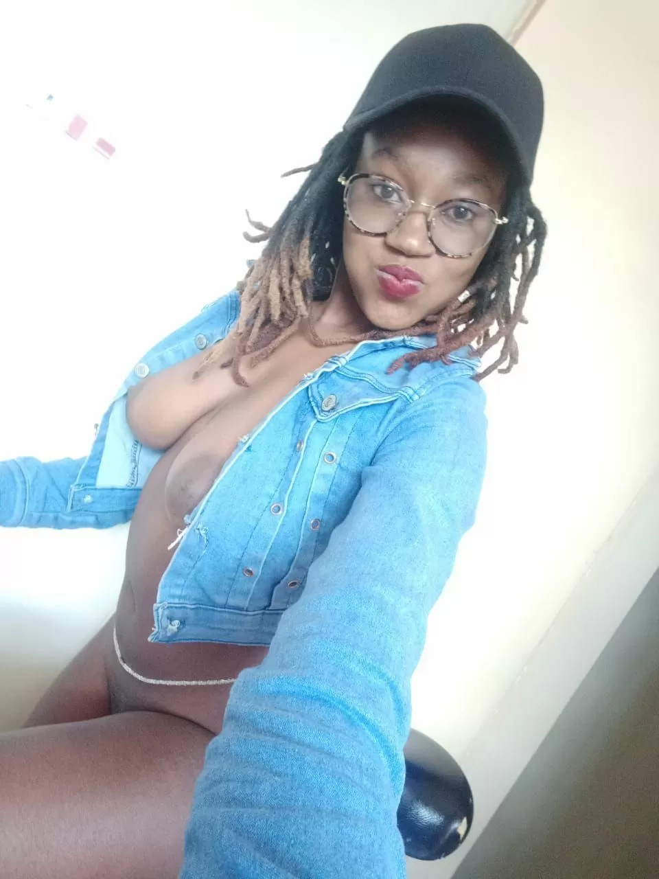 Xxx Potas - Naivasha Porn of Trizah Naivasha Naked XXX Photos | Kenya Adult Blog