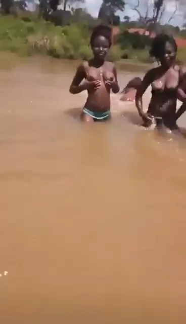 Kenyan Village Girls Naked