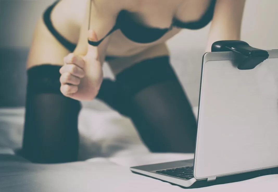 Want to Boost Your Sexual Confidence? Try Video Sex Chatting